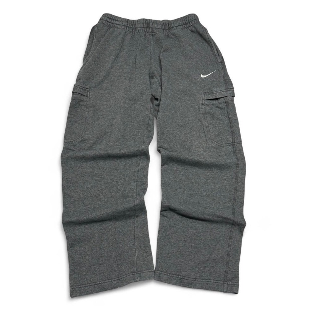 Nike Mens Cargo Sweatpants Medium Gray Fleece Lined Straight Leg Pockets 0211
